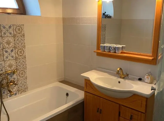 Oereghaz 1839 Guest house